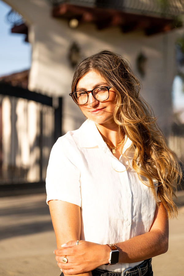 MICHELLE. 100% Linen Button Down Camp Shirt - BellEq™ Equestrian Apparel